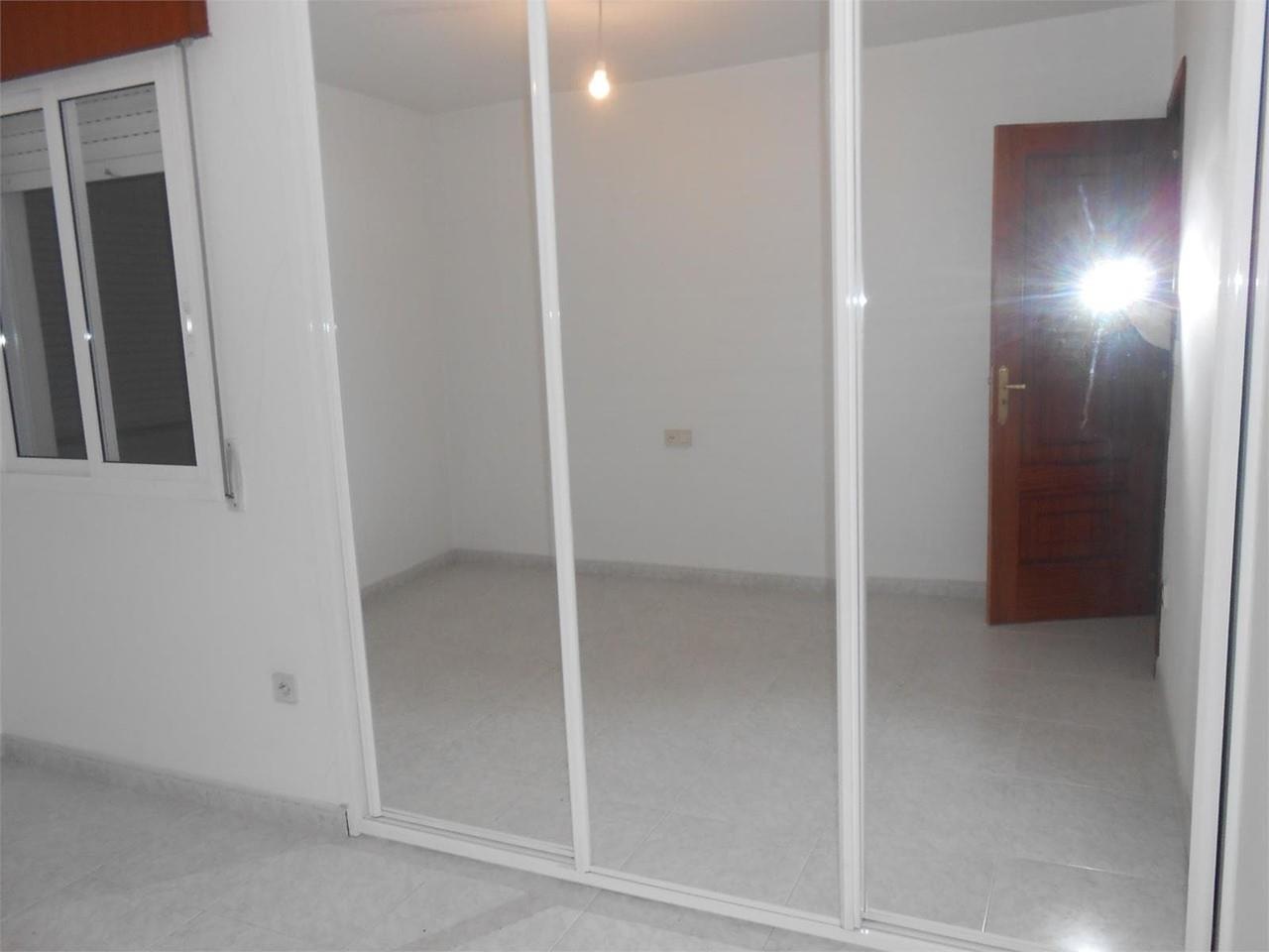 Foto 5 R A X O